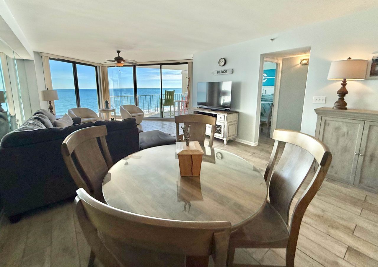 1990 N Waccamaw Dr. Photo 3