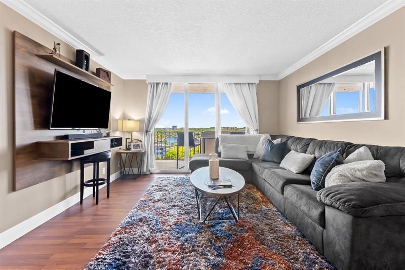 777 S Federal Highway, Unit 910, Pompano Beach, FL 33062 Photo