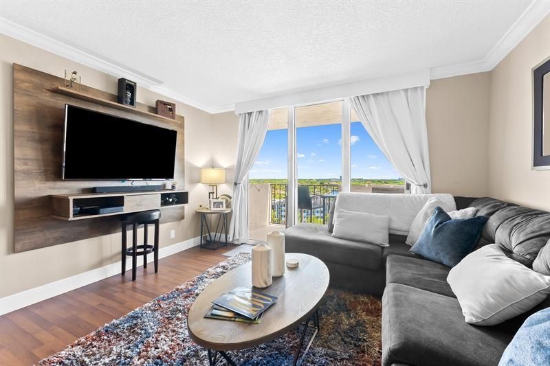 777 S Federal Highway, Unit 910, Pompano Beach, FL 33062 Photo