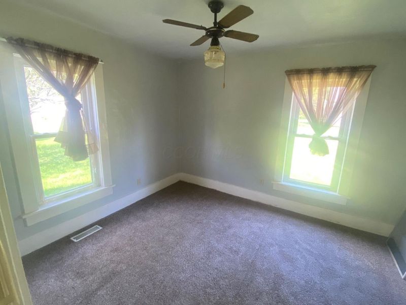 6 W Taylor Street, Ashley, OH 43003 Photo 8