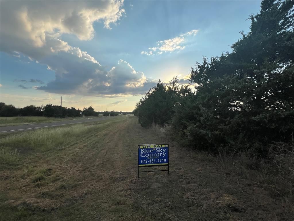 13762 SW Fm 639, Barry, TX 75102 Main Photo