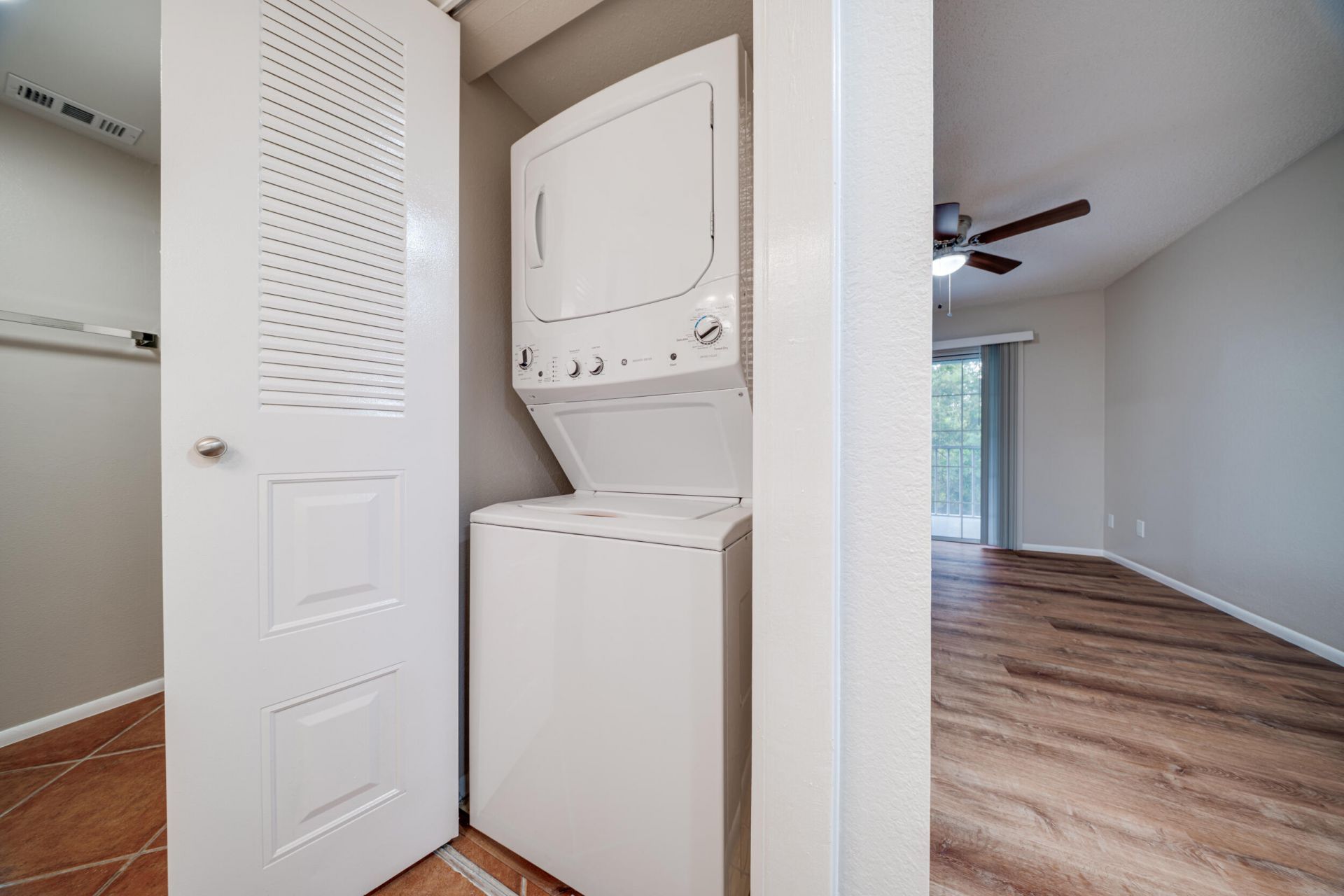 1612 SE Green Acres Circle, Unit P-203, Port Saint Lucie, FL 34952 Photo