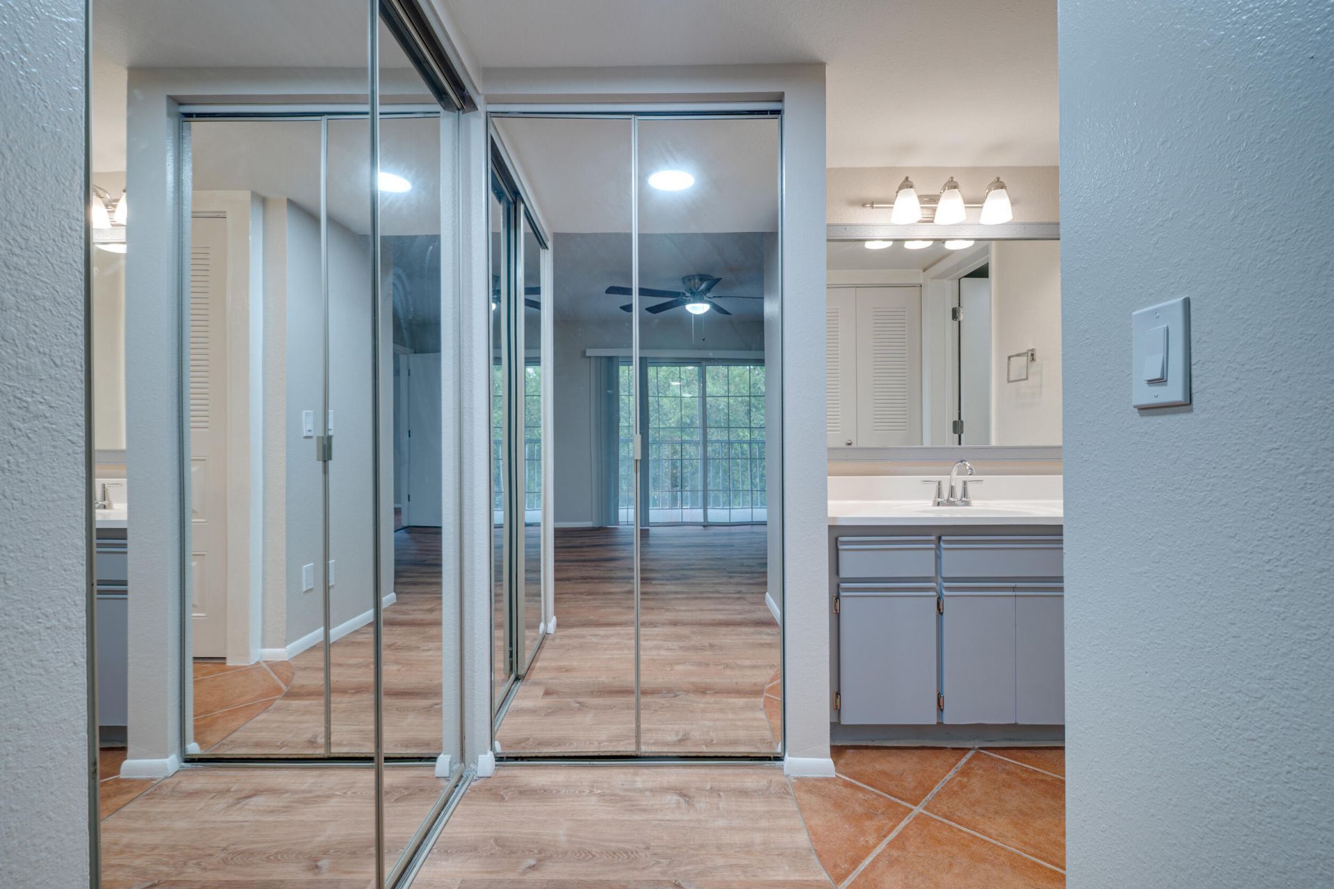 1612 SE Green Acres Circle, Unit P-203, Port Saint Lucie, FL 34952 Photo