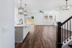 223 Creek Pointe Drive photo 4