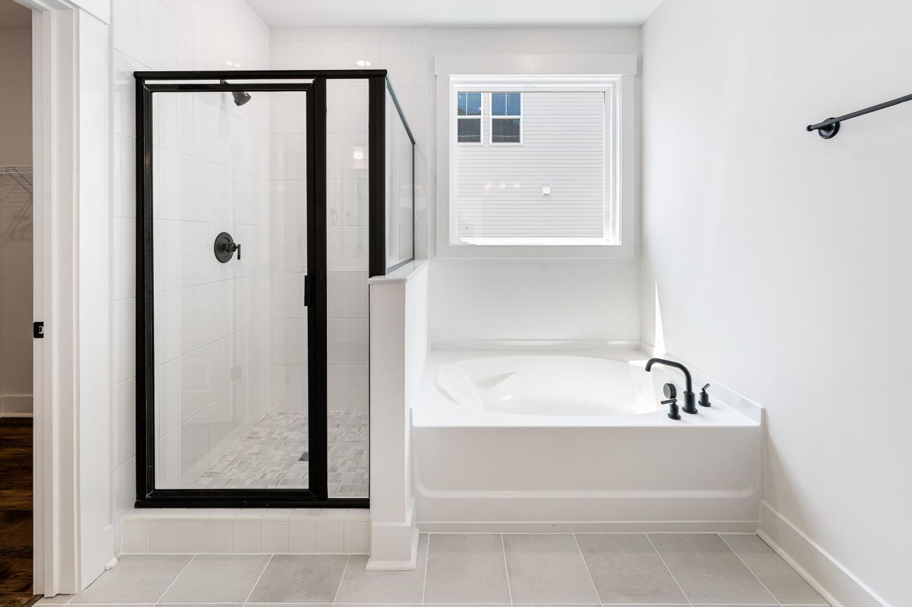 223 Creek Pointe Drive Photo 7