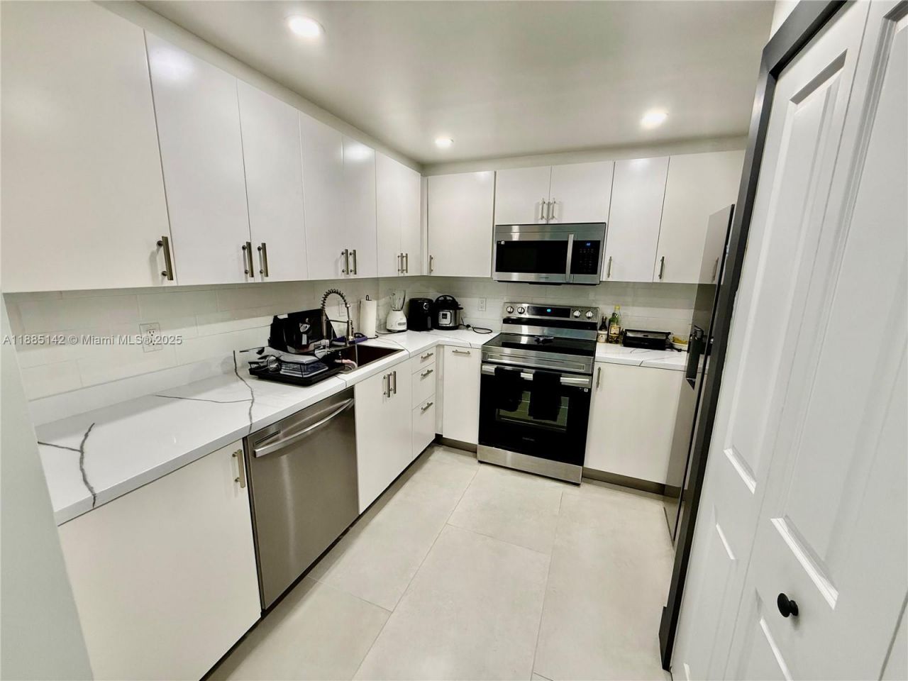 1250 S Miami, Unit 1603, Miami, FL 33130 Photo