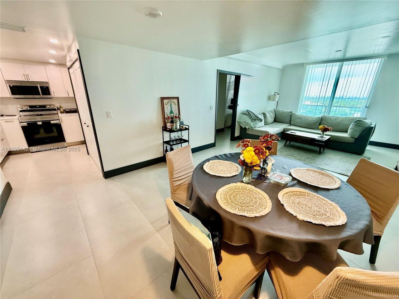 1250 S Miami, Unit 1603, Miami, FL 33130 Photo