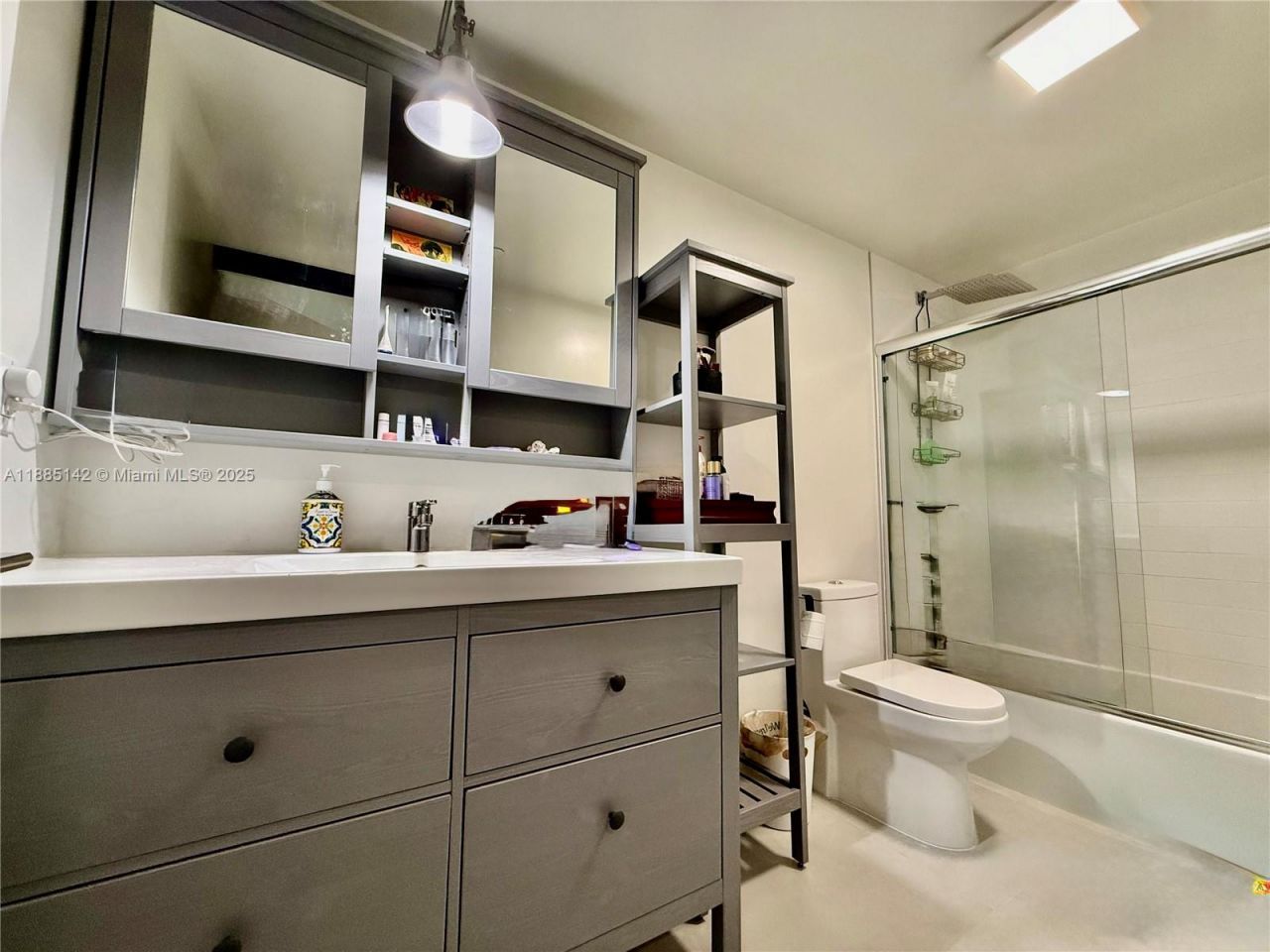 1250 S Miami, Unit 1603, Miami, FL 33130 Photo