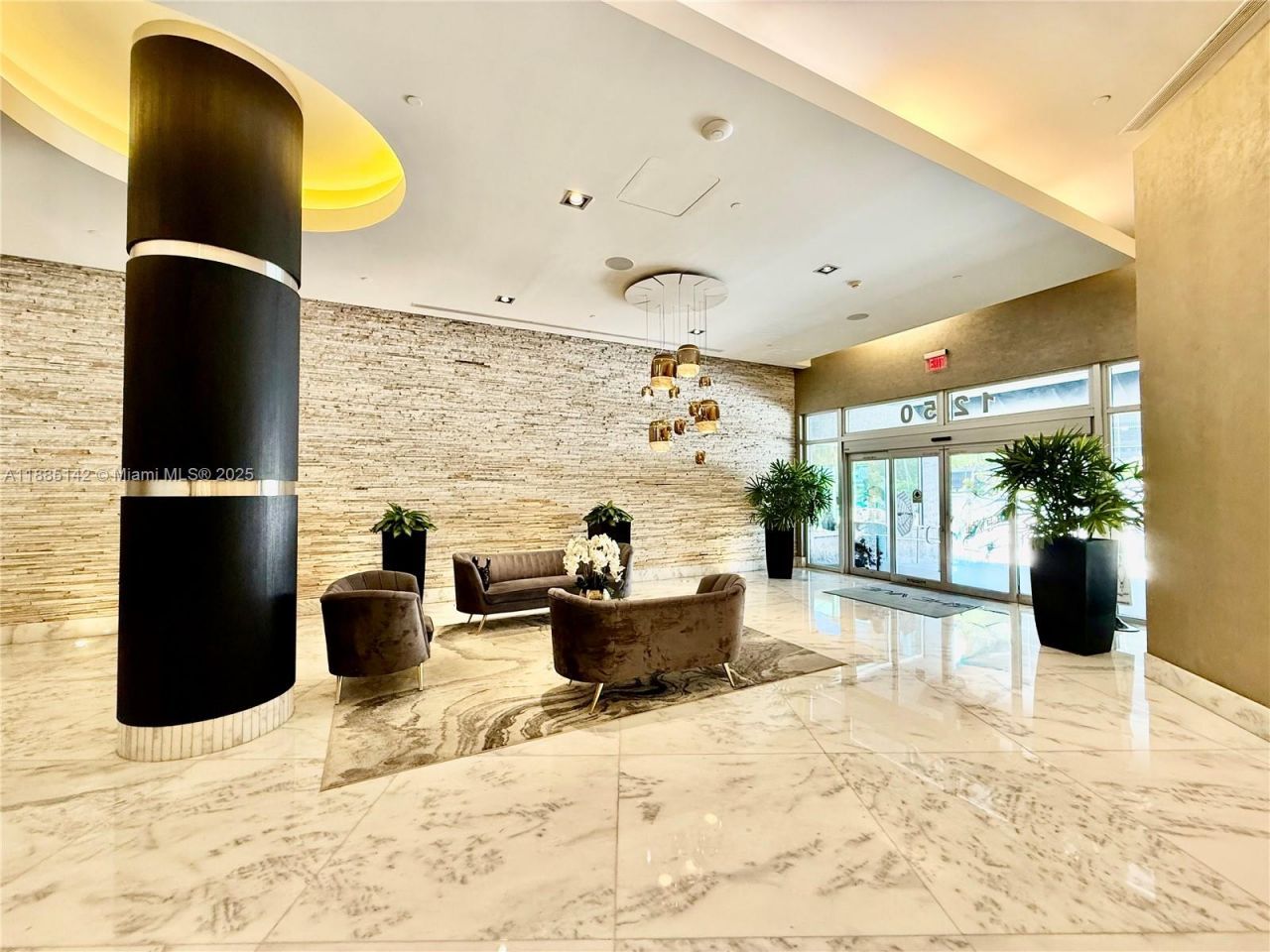 1250 S Miami, Unit 1603, Miami, FL 33130 Photo