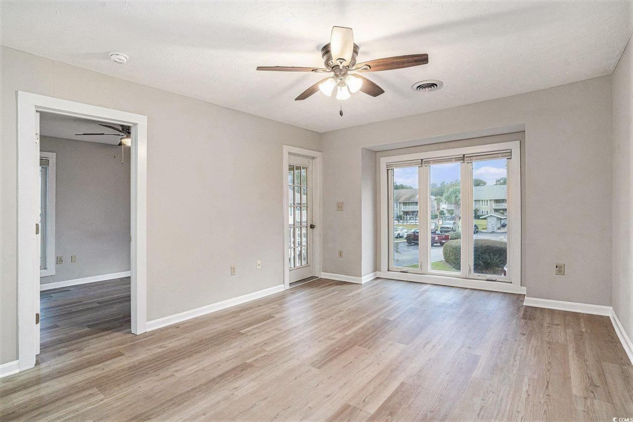 4715 Cobblestone Dr. Photo 18