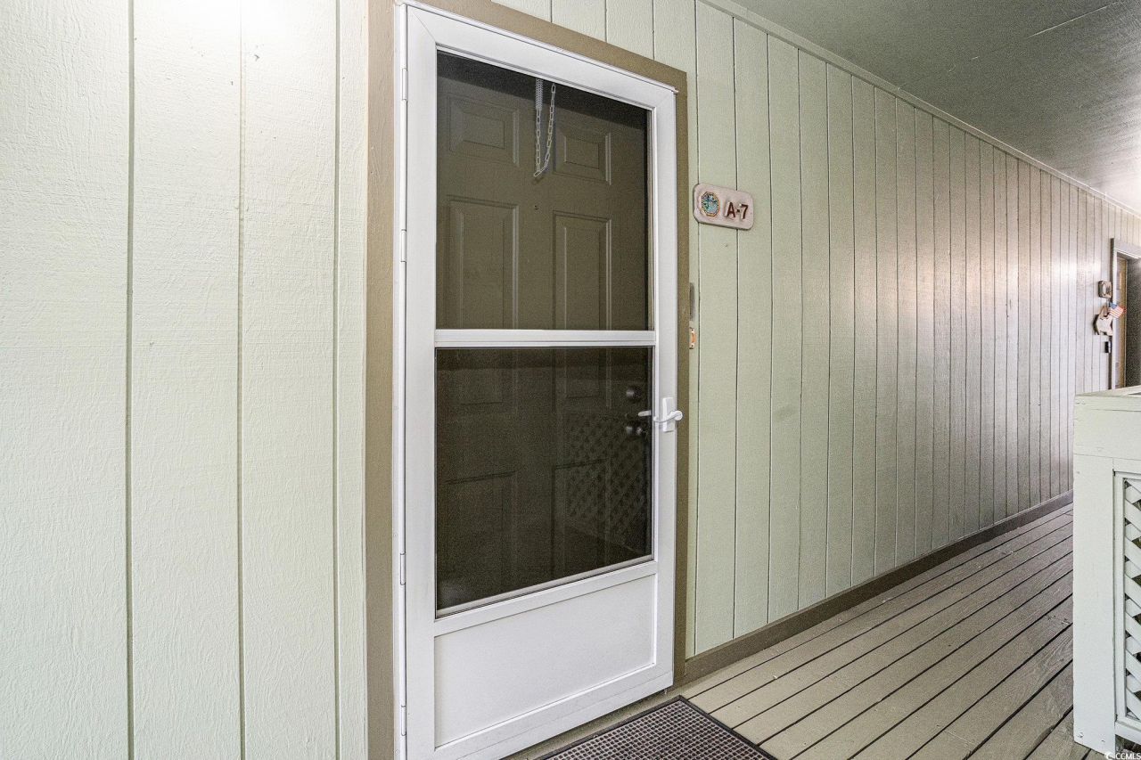 4715 Cobblestone Dr. Photo 5