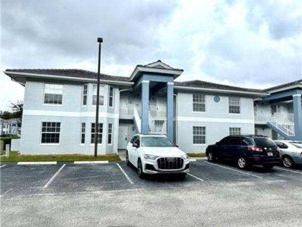 8313 Bernwood Cove LOOP S, Unit 1204, FORT MYERS, FL 33966