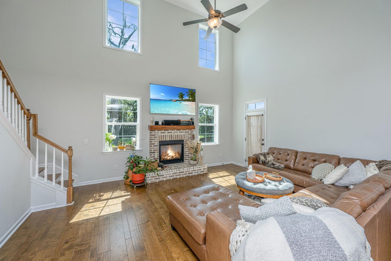 575 Pendleton Drive Photo 13