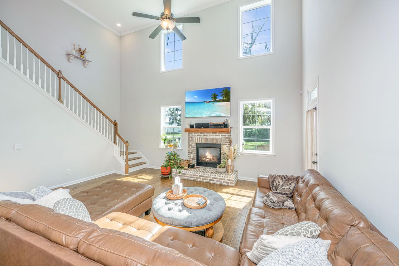 575 Pendleton Drive Photo 16