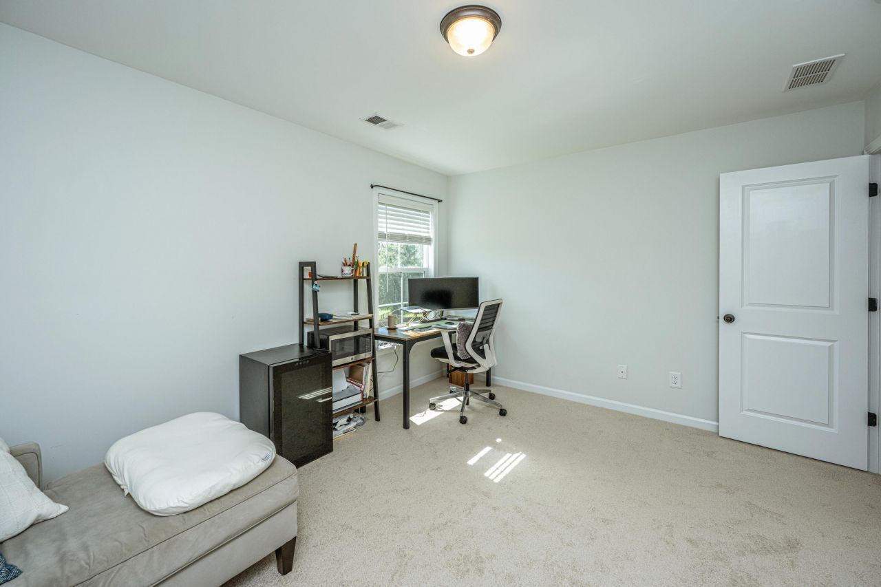 575 Pendleton Drive Photo 33