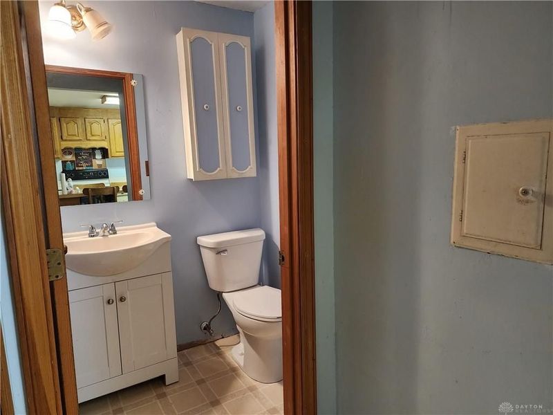 802 Nordhoff Farm Drive, Union, OH 45322 Photo 13