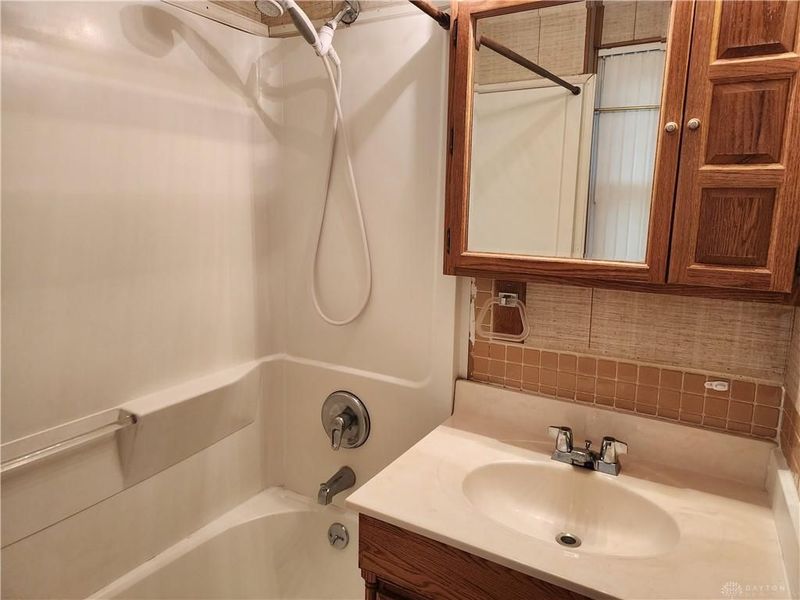 802 Nordhoff Farm Drive, Union, OH 45322 Photo 20