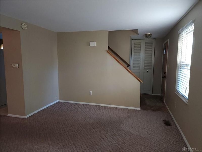 802 Nordhoff Farm Drive, Union, OH 45322 Photo 3