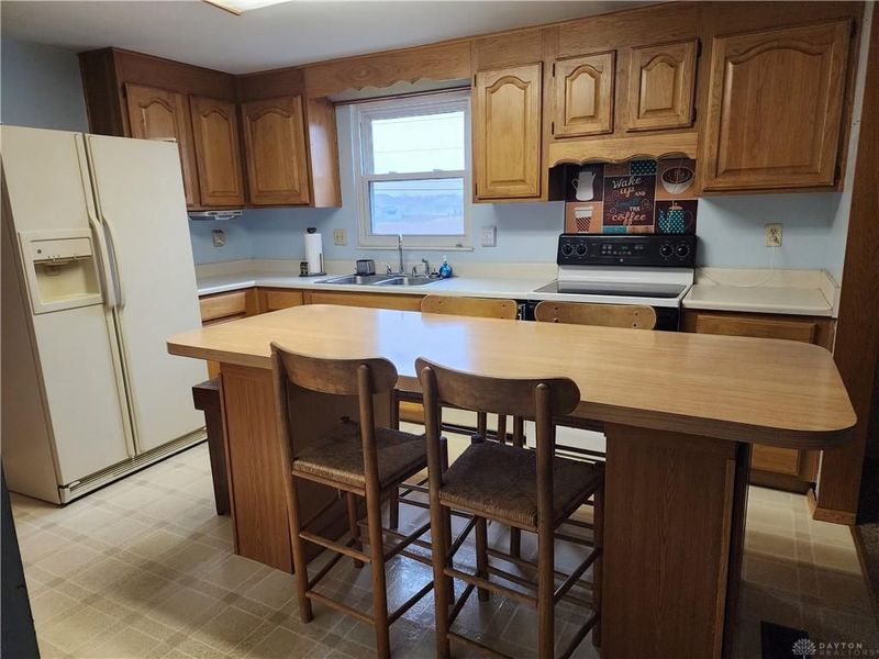 802 Nordhoff Farm Drive, Union, OH 45322 Photo 7