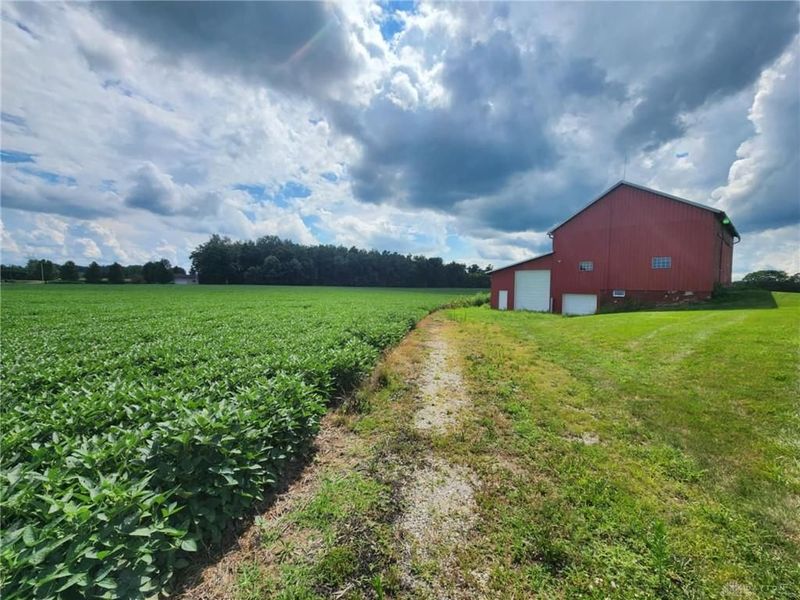 7337 E Lock Road, Lewisburg, OH 45338 Photo 10