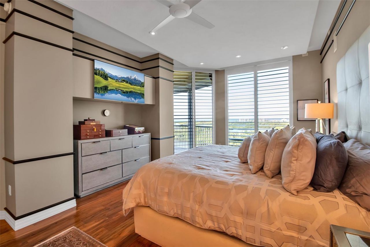 393 N Point Road, Unit 1002, Osprey, FL 34229 Photo