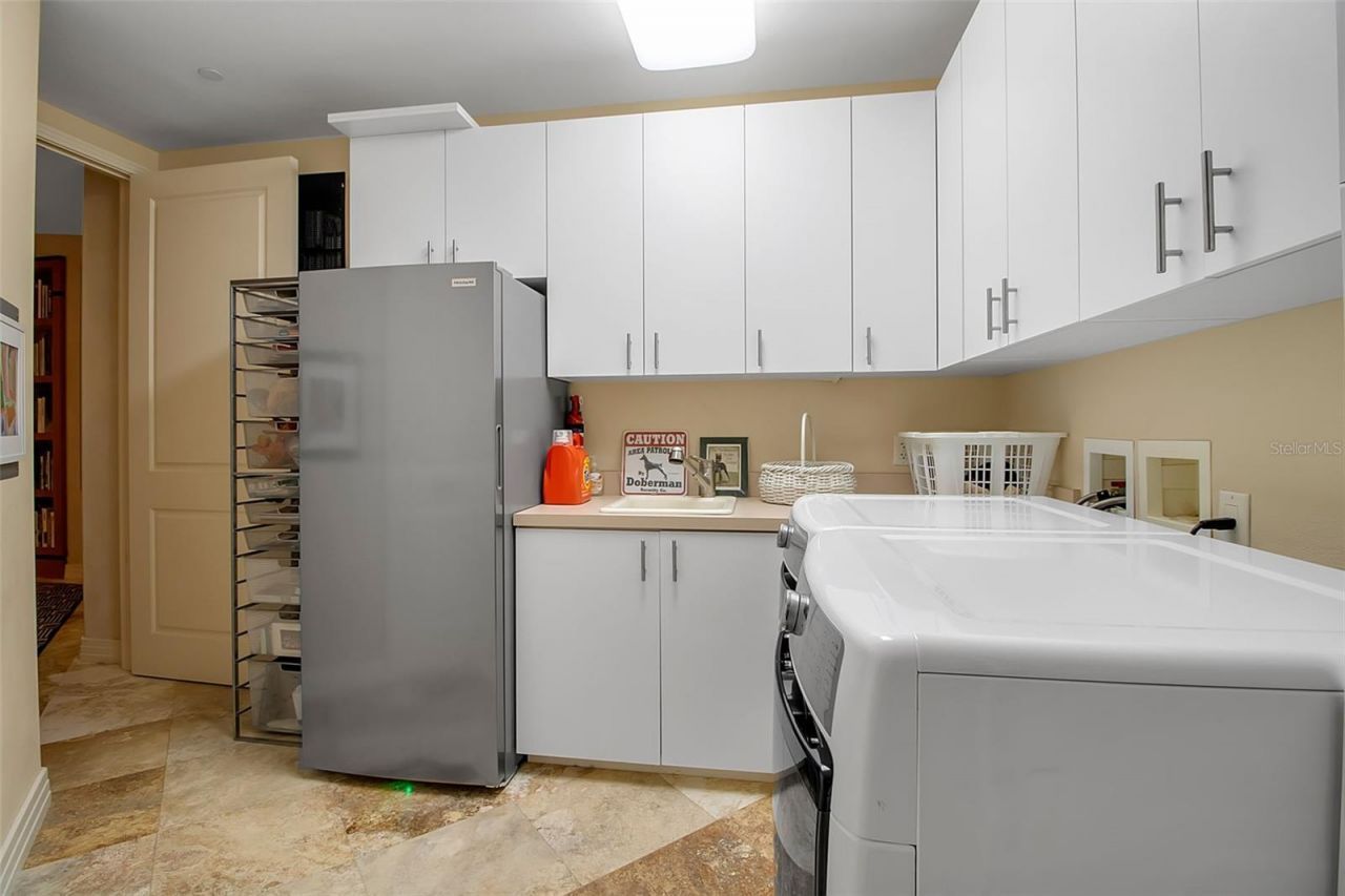 393 N Point Road, Unit 1002, Osprey, FL 34229 Photo