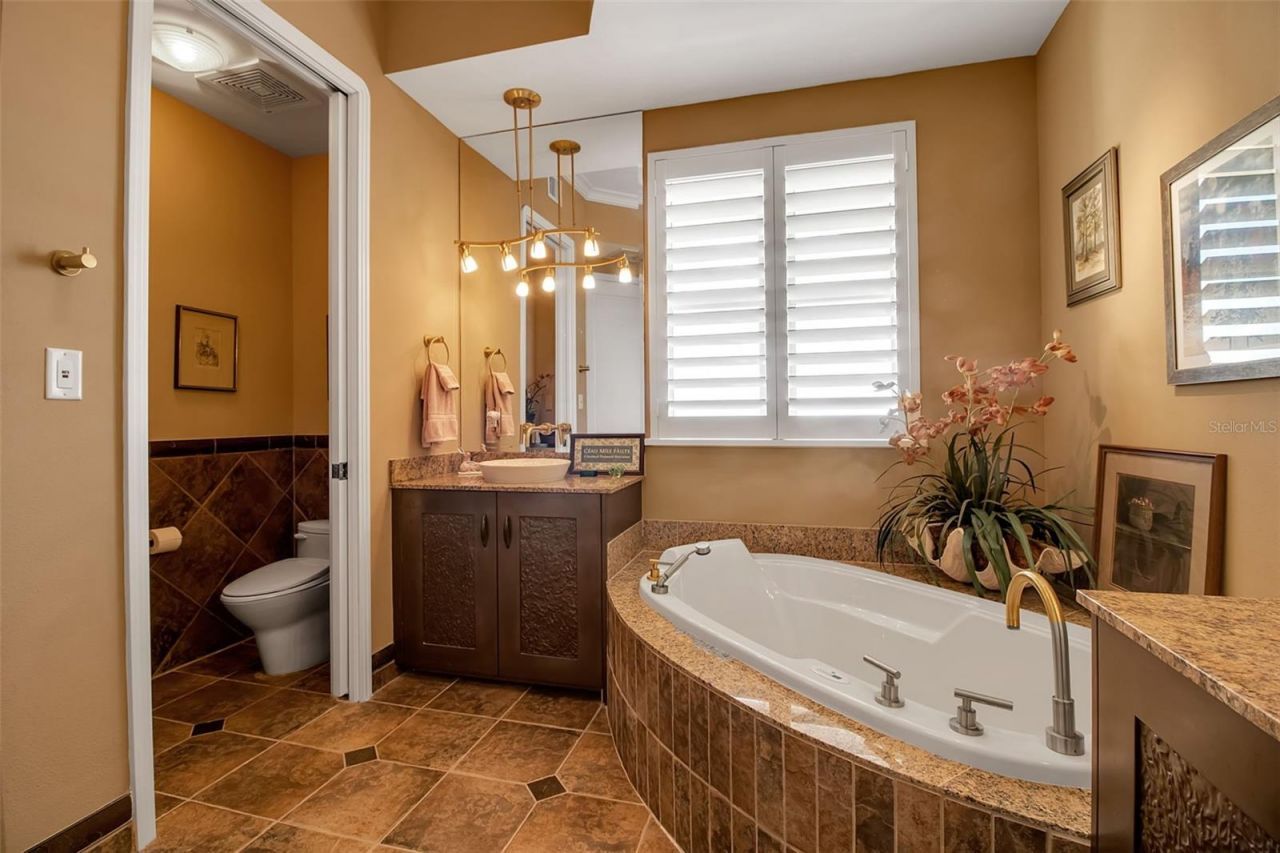 393 N Point Road, Unit 1002, Osprey, FL 34229 Photo