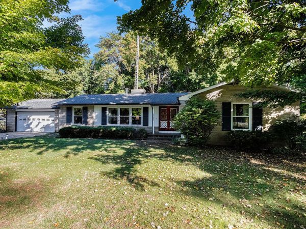 27832 Corwin Street, Dowagiac, MI 49047