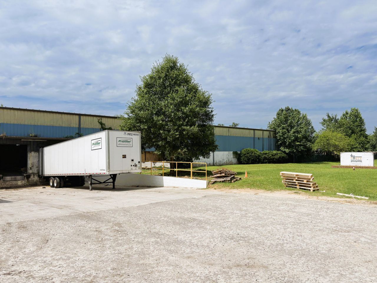 295 Prosperity Drive Photo 9