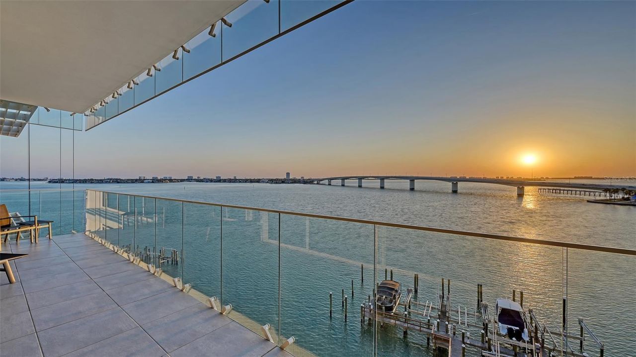 280 Golden Gate Point, Unit 600, Sarasota, FL 34236 Photo