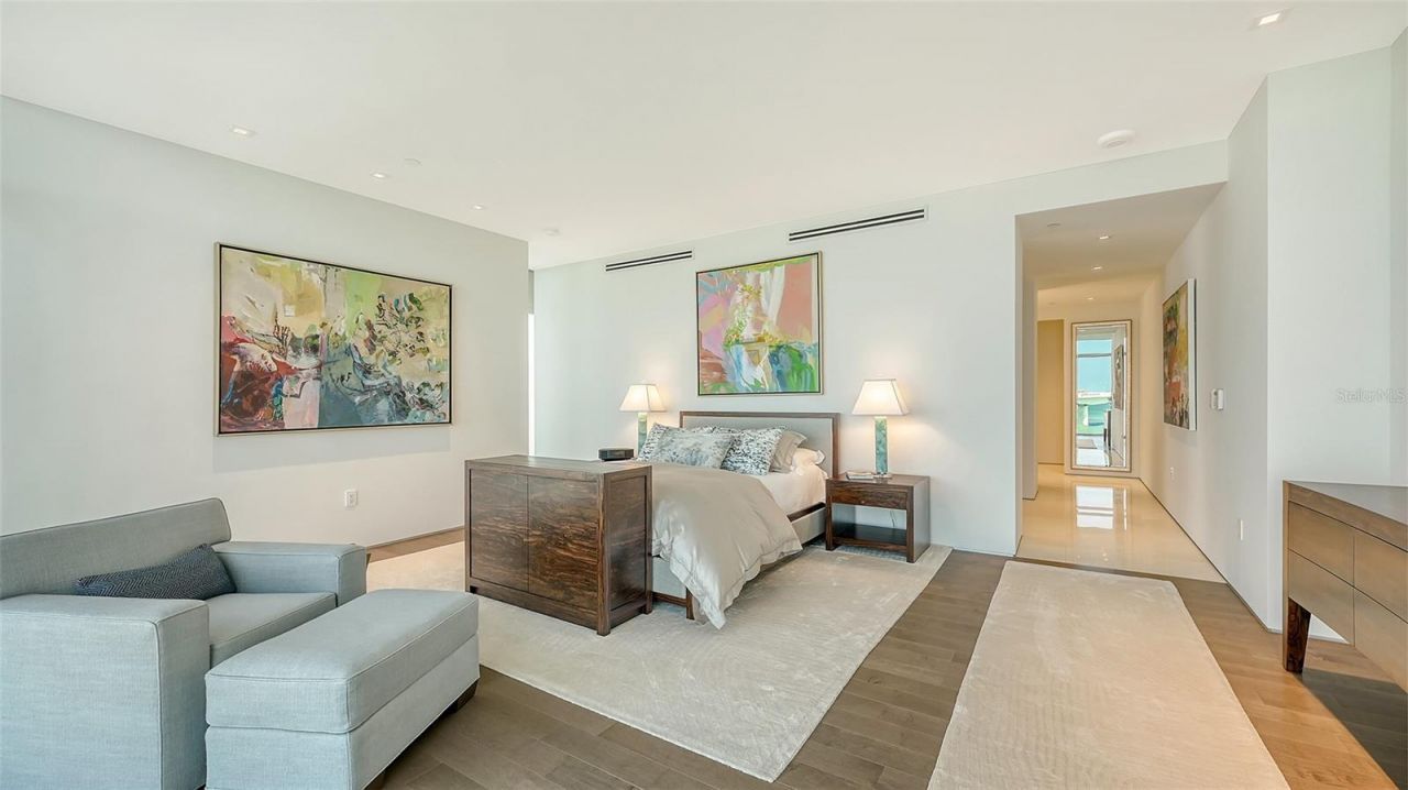 280 Golden Gate Point, Unit 600, Sarasota, FL 34236 Photo