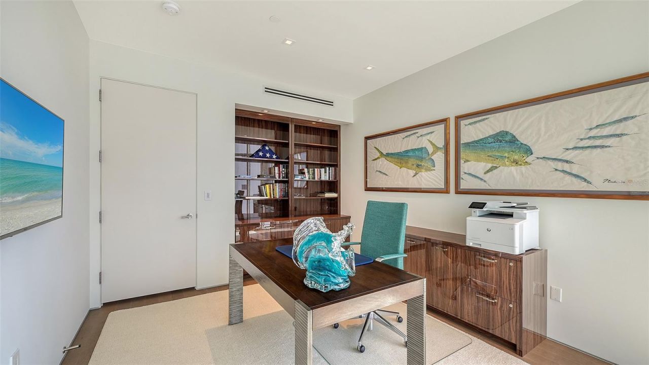 280 Golden Gate Point, Unit 600, Sarasota, FL 34236 Photo