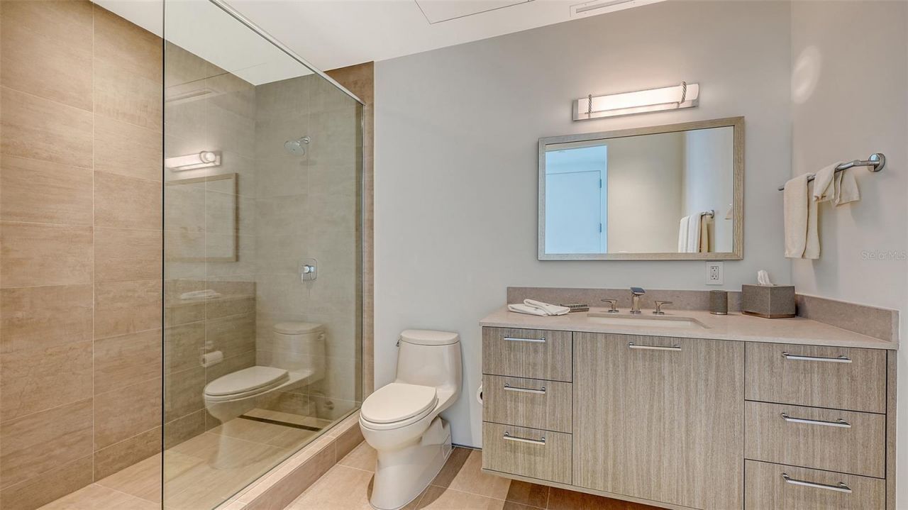 280 Golden Gate Point, Unit 600, Sarasota, FL 34236 Photo