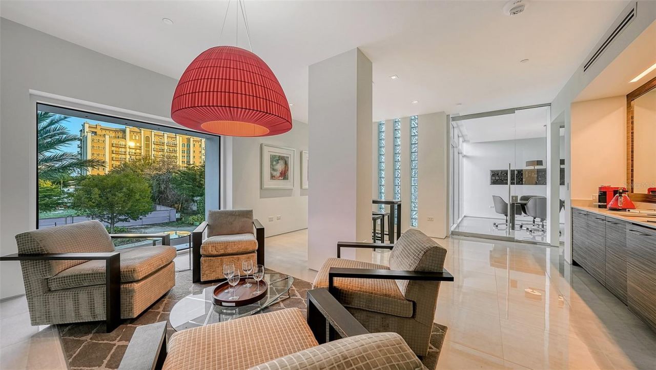 280 Golden Gate Point, Unit 600, Sarasota, FL 34236 Photo