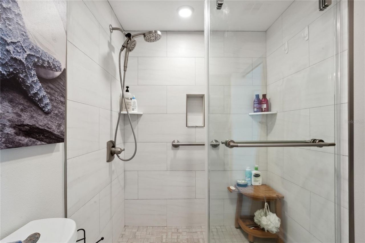 5279 Isla Key Boulevard S, Unit 212, Saint Petersburg, FL 33715 Photo