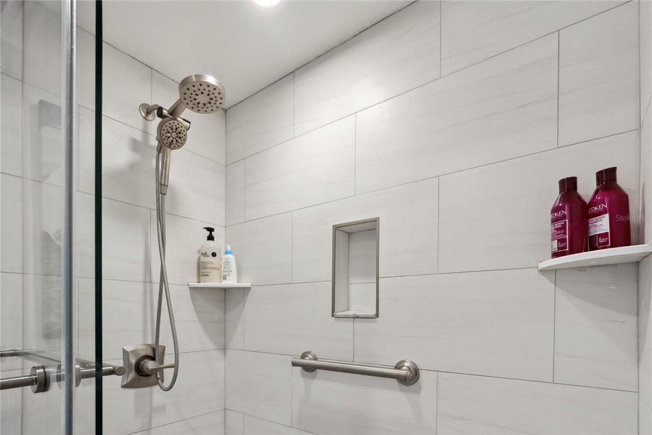 5279 Isla Key Boulevard S, Unit 212, Saint Petersburg, FL 33715 Photo