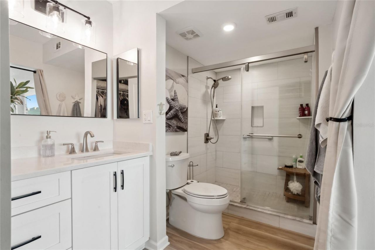 5279 Isla Key Boulevard S, Unit 212, Saint Petersburg, FL 33715 Photo