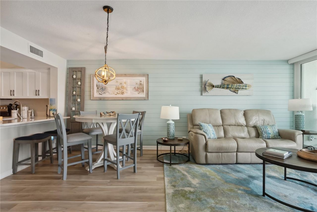 5279 Isla Key Boulevard S, Unit 212, Saint Petersburg, FL 33715 Photo