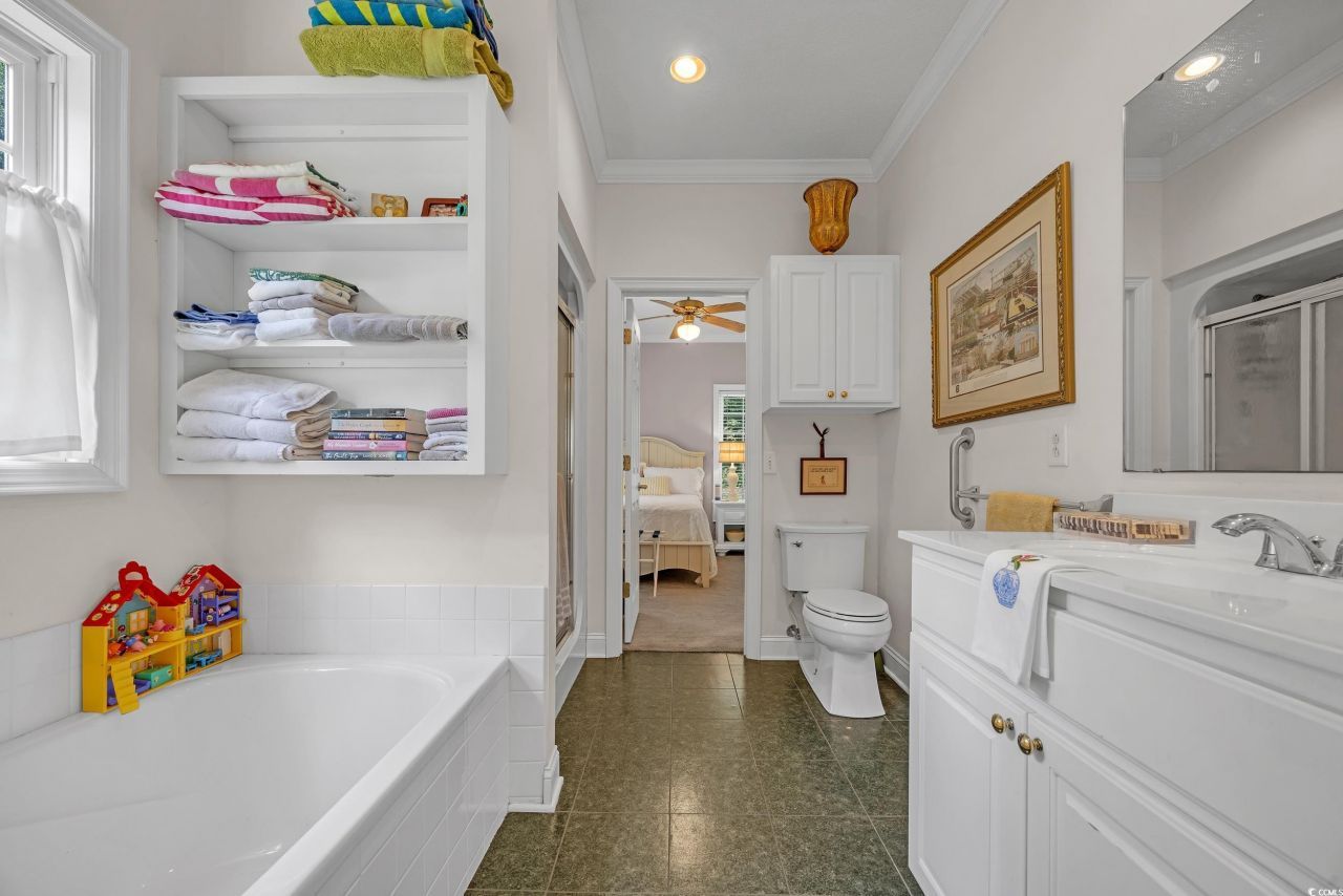 3231 Center Rd. Photo 14