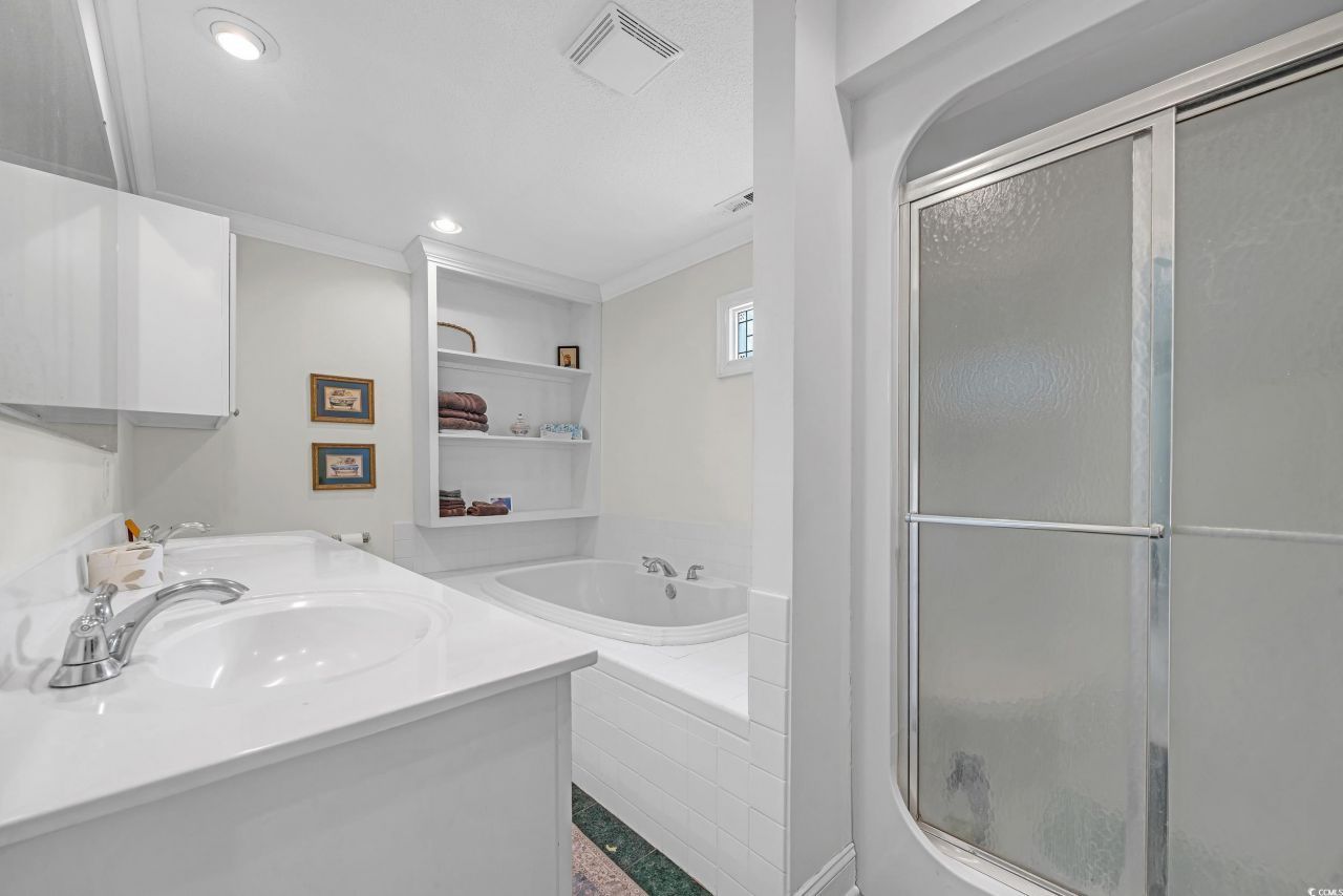 3231 Center Rd. Photo 21