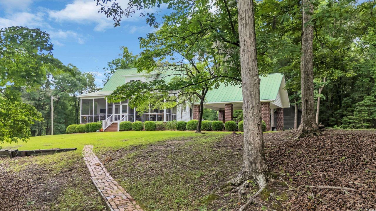 3231 Center Rd. Photo 26