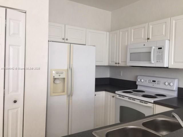 3360 NE 14th Dr, Unit 210-30, Homestead, FL 33033 Photo