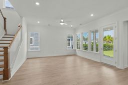 225 Creek Pointe Drive photo 4