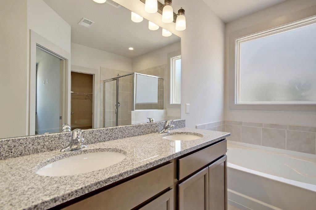 225 Creek Pointe Drive Photo 31