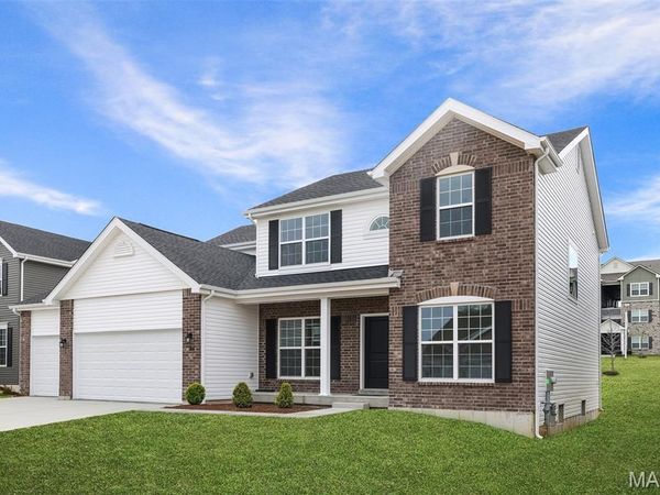 286 Osprey Court, Lake St Louis, MO 63367