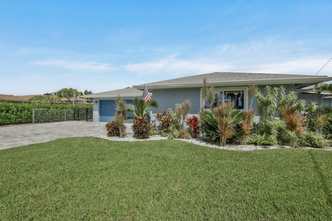 5943 Baker Ct, Fort Myers, FL 33919 Photo