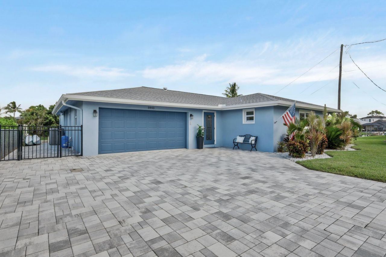 5943 Baker Ct, Fort Myers, FL 33919 Photo