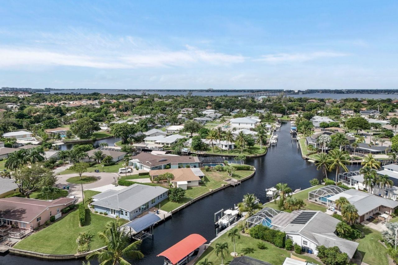 5943 Baker Ct, Fort Myers, FL 33919 Photo