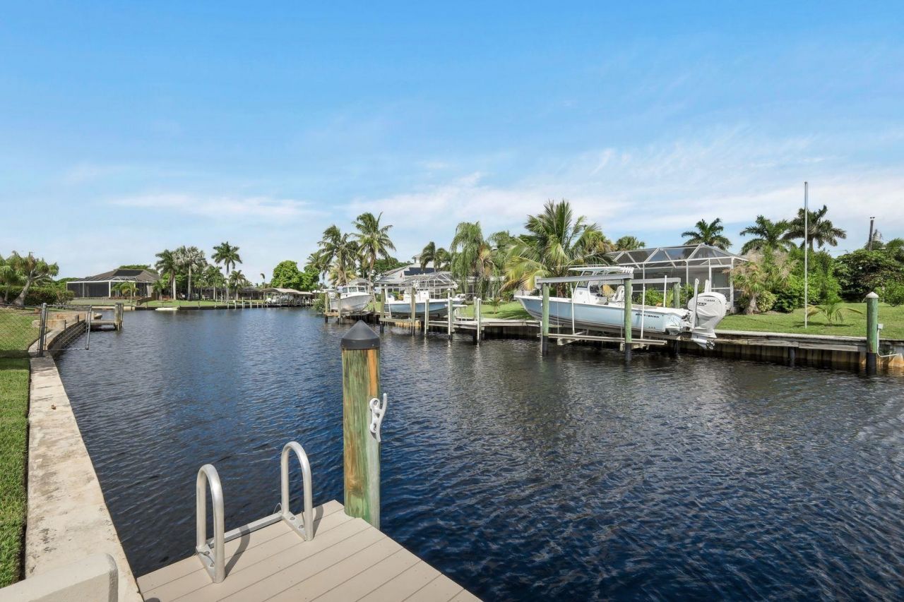 5943 Baker Ct, Fort Myers, FL 33919 Photo
