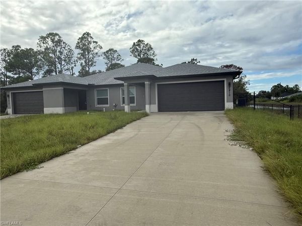 2810/2812 Martin AVE S, LEHIGH ACRES, FL 33973